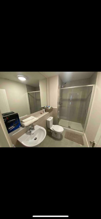 A Private Room,A Private Bathroom Дублин Экстерьер фото